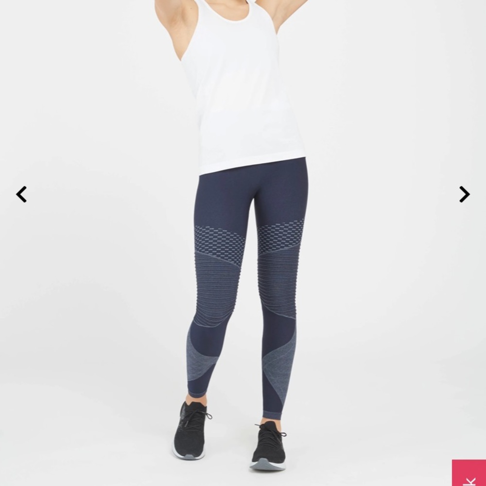 NWT Spanx Look at Me Now Seamless Moto Legging, Indigo Sky, sz M